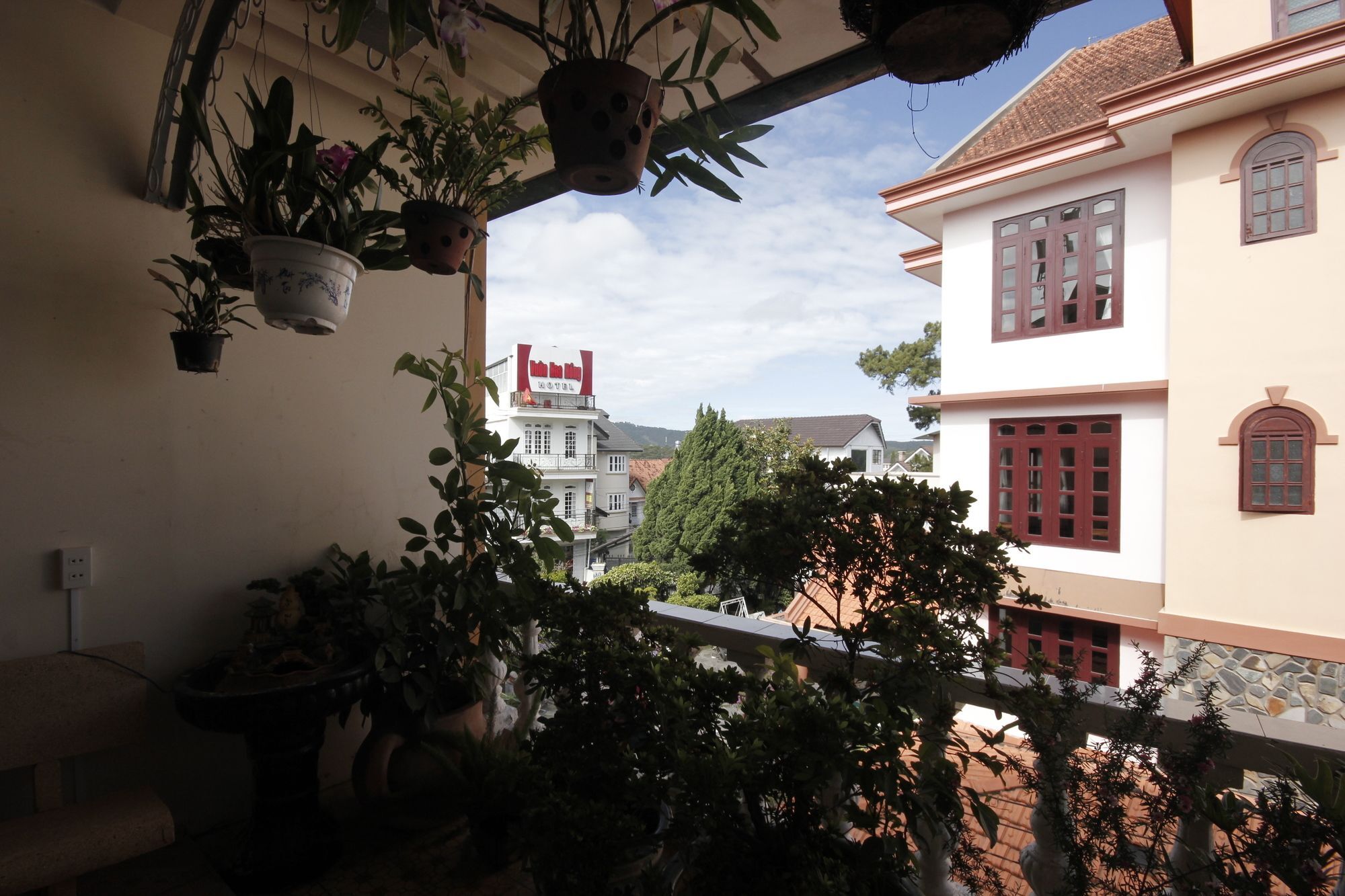 Binh Yen Hotel Da Lat Exterior photo